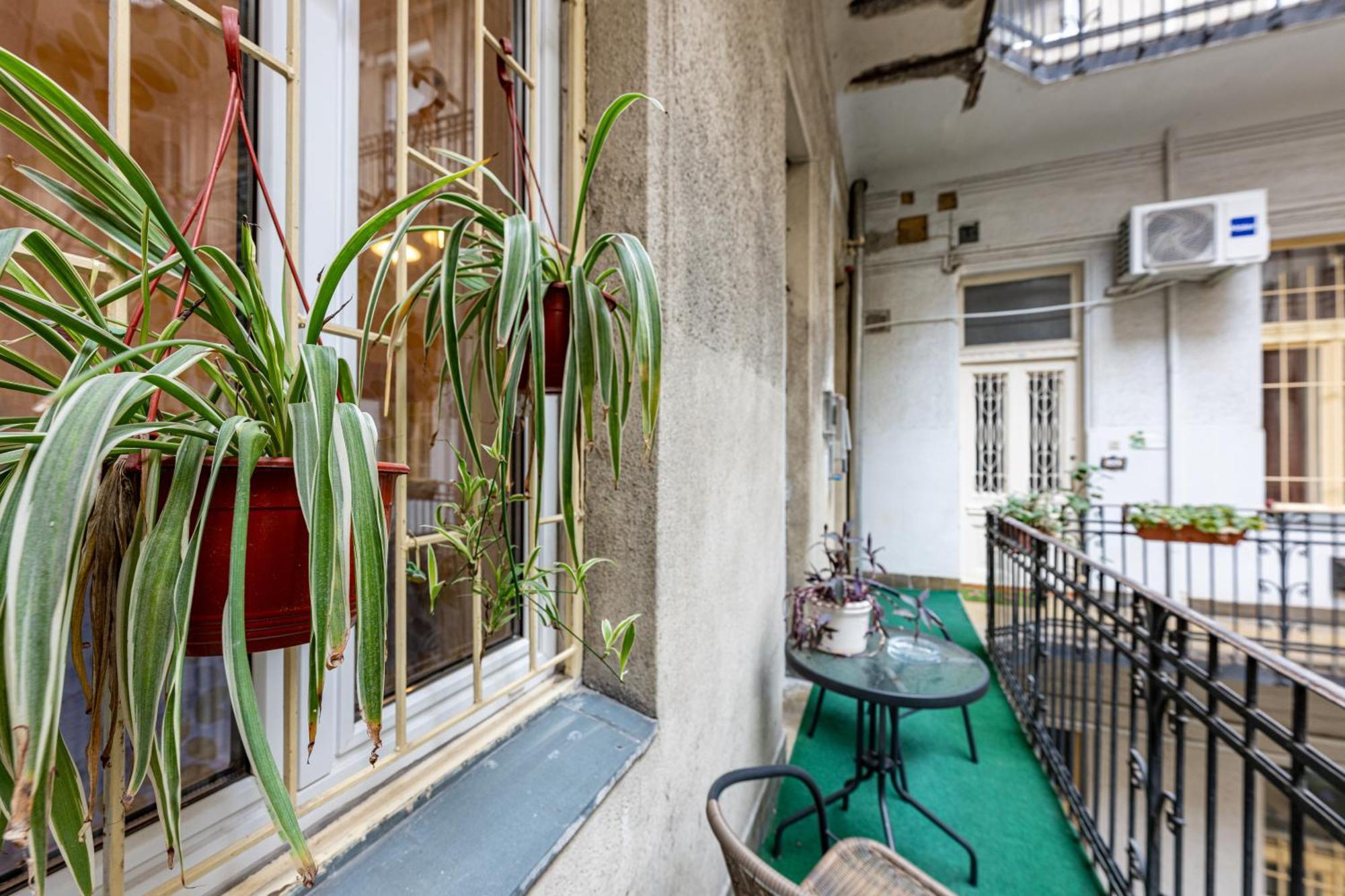 A Quiet Studio In The Heart Of The City Budapest Extérieur photo